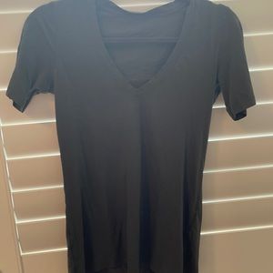 Lululemon V-neck